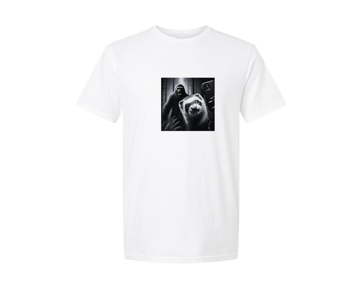 brand:Generic|color:White|Ferret Selfie With Yeti Bigfoot Funny Graphic T-Shirt