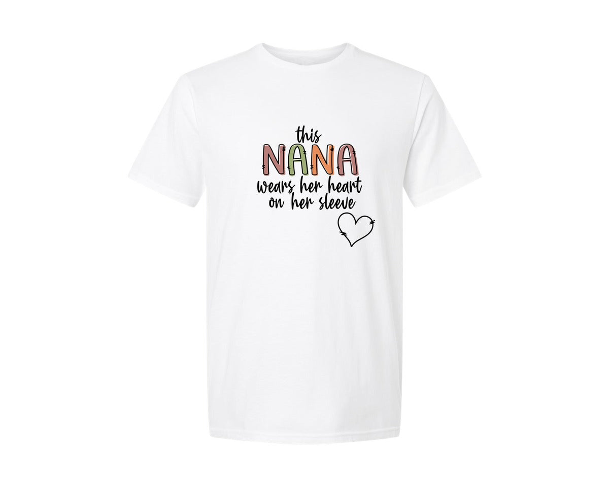 brand:Generic|color:White|This Nana Wears Her Heart Sleeve Graphic T-Shirt
