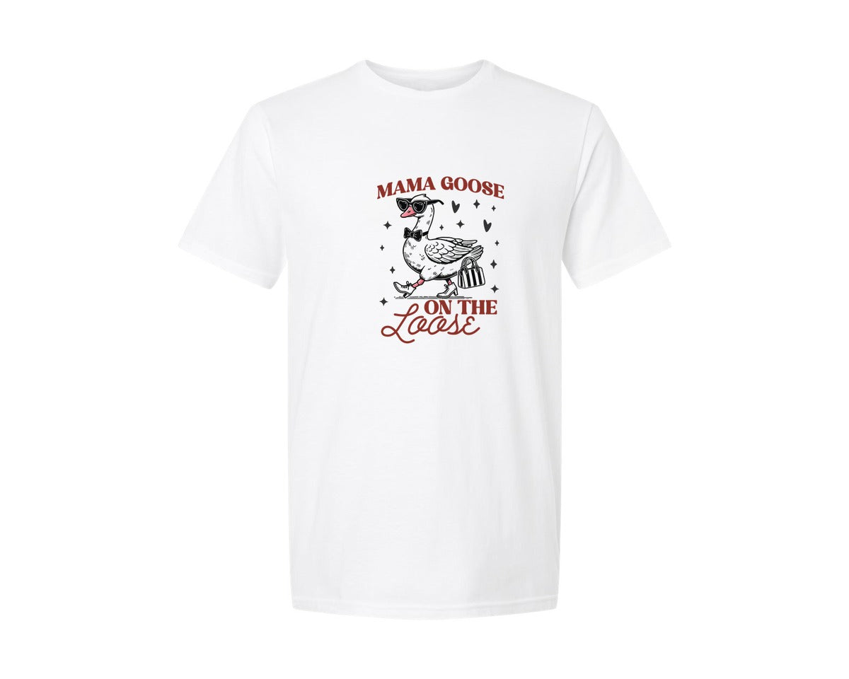 brand:Generic|color:White|Mama Goose On The Loose Pngtrendy Funny Graphic T-Shirt